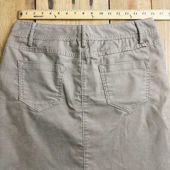 Rohan Ridgeway Cord Skirt Corduroy Tan UK Brand - Picture 5 of 7